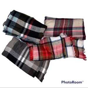 Blanket scarf bundle